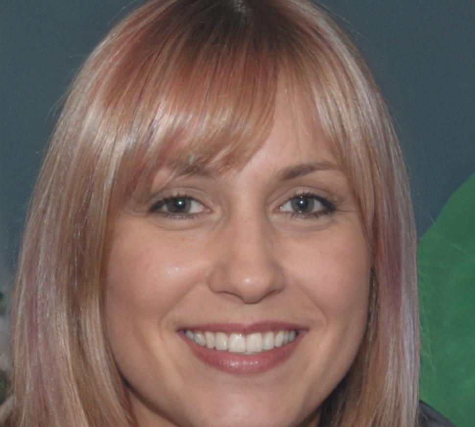 Portrait de Claire Dubois, spécialiste en modélisation financière